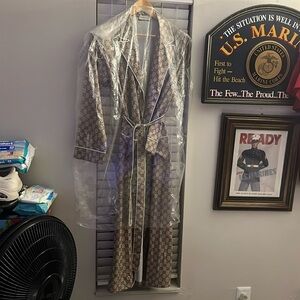 Gucci Robe Size XL